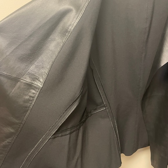 Lafayette New York 148 slanted front zip leather jacket. - Picture 5 of 8